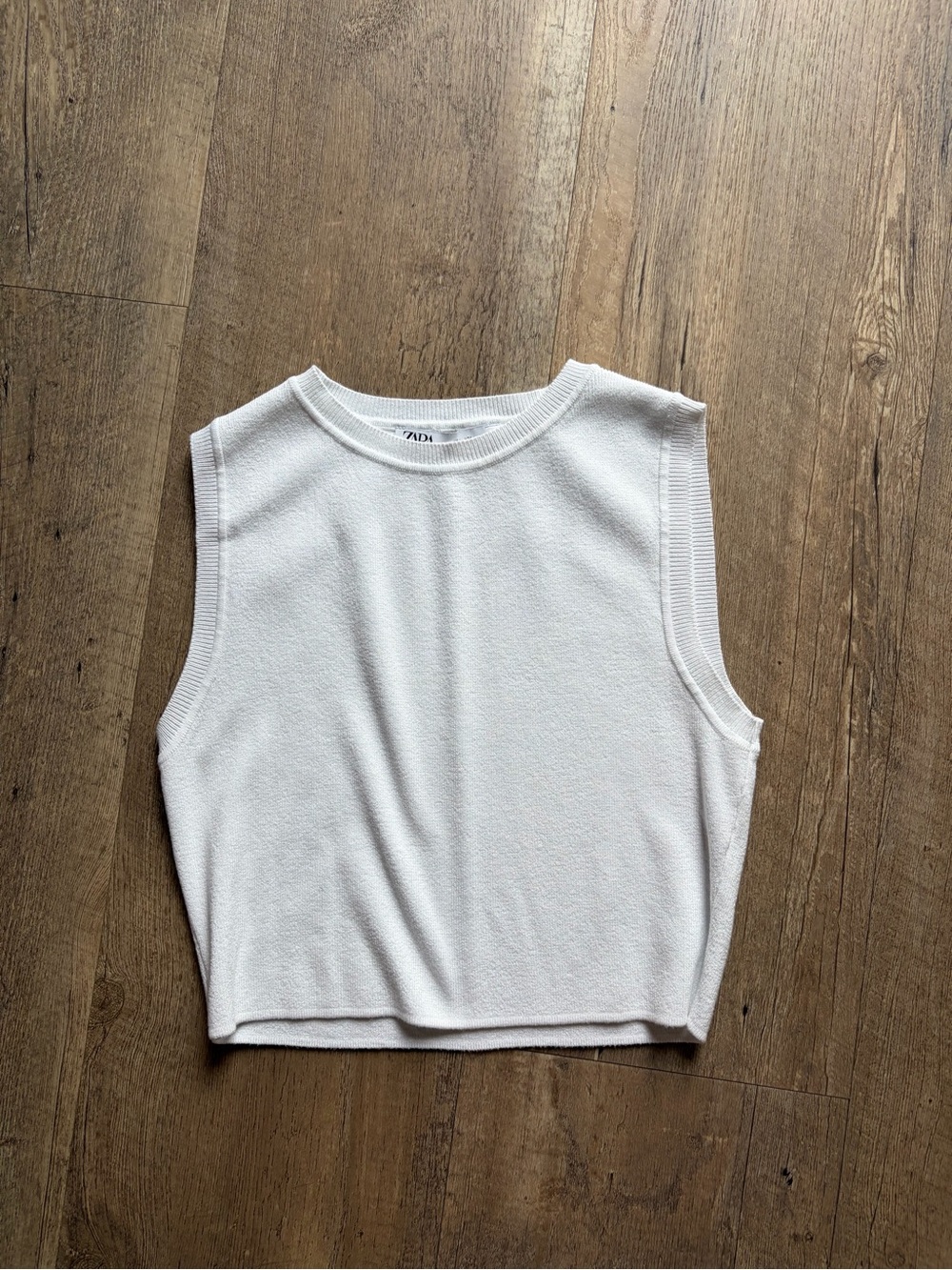 Zara White Knit Sleeveless Crop Top Size Large 🤍
